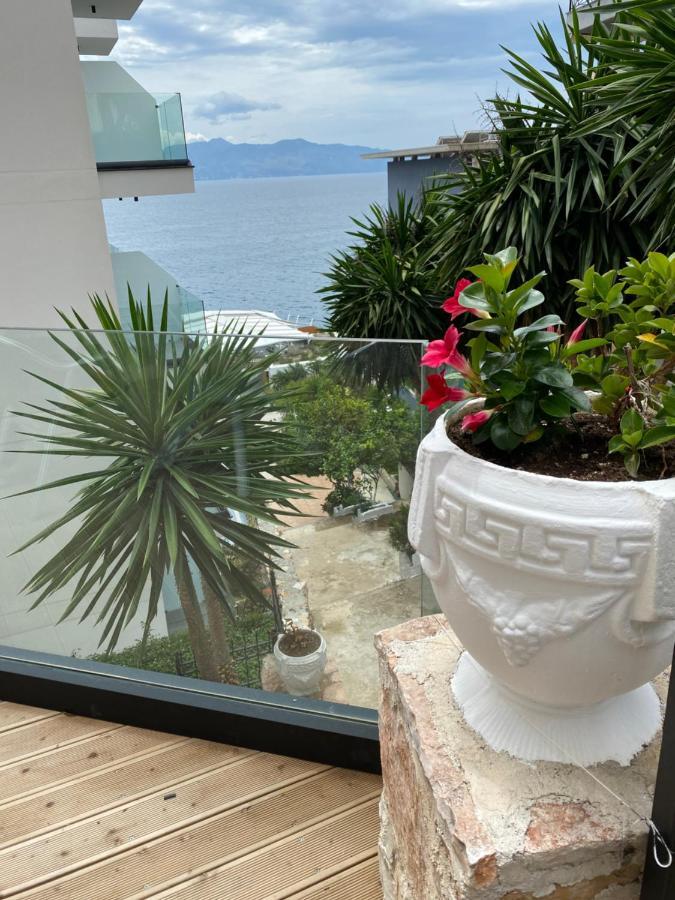 Apartamente Berti'S Garden Sarande Exterior photo